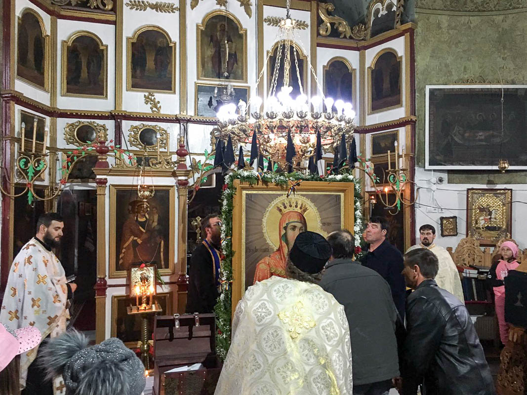 Procesiune de Florii în Parohia Crasnaleuca din Protopopiatul Săveni