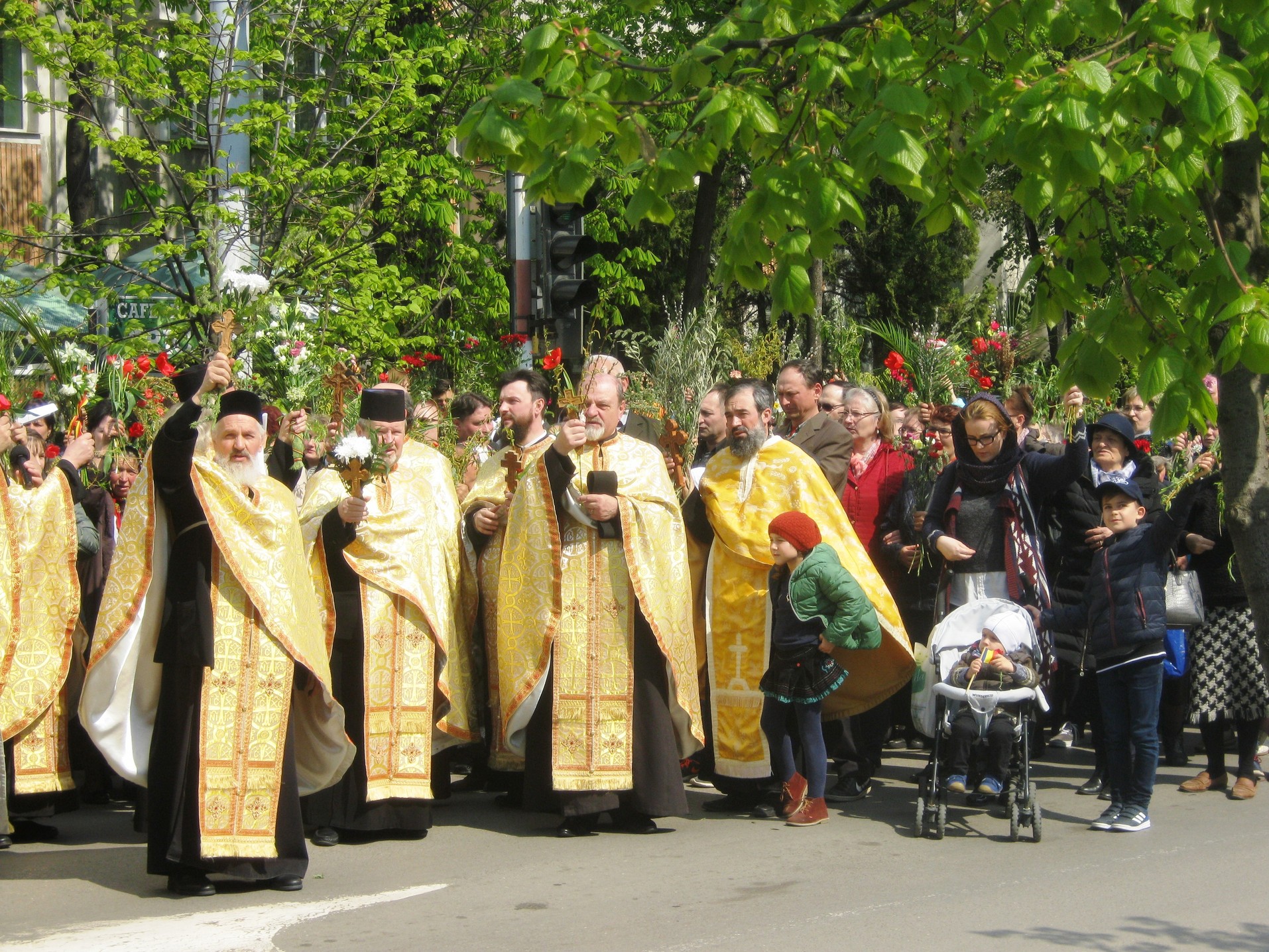 Intrarea Domnului în Ierusalim, serbată prin ample procesiuni în Arhiepiscopia Iașilor