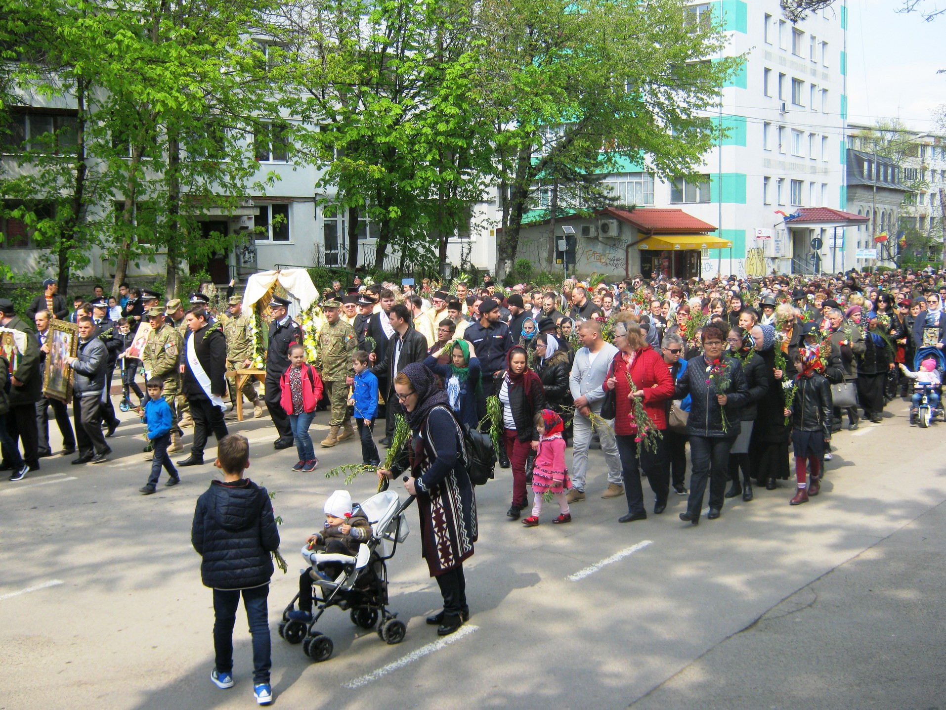 Intrarea Domnului în Ierusalim, serbată prin ample procesiuni în Arhiepiscopia Iașilor