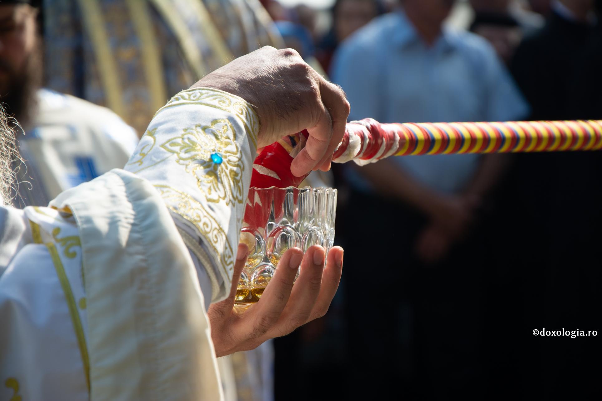 Sfântul și Marele Mir