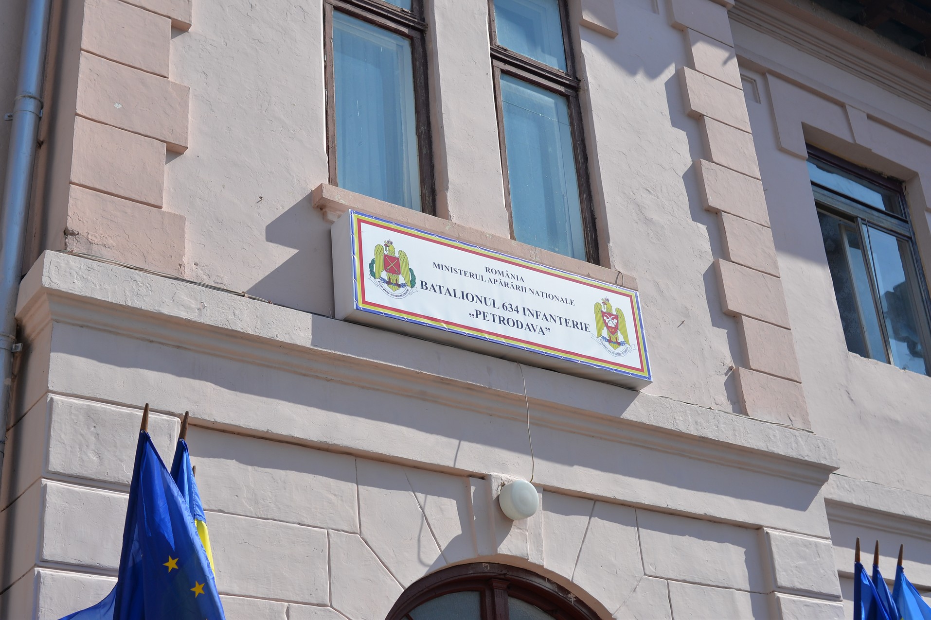 „Pentru o unitate militară, drapelul semnifică același lucru precum Crucea pentru Biserică”