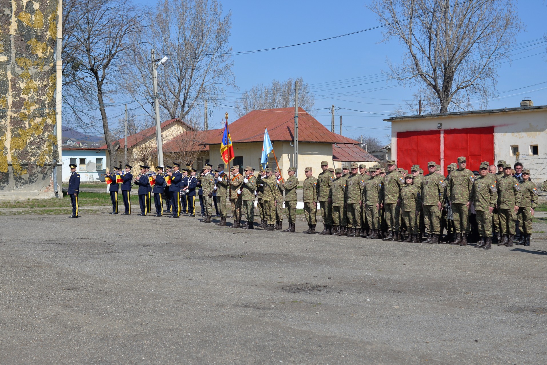 „Pentru o unitate militară, drapelul semnifică același lucru precum Crucea pentru Biserică”