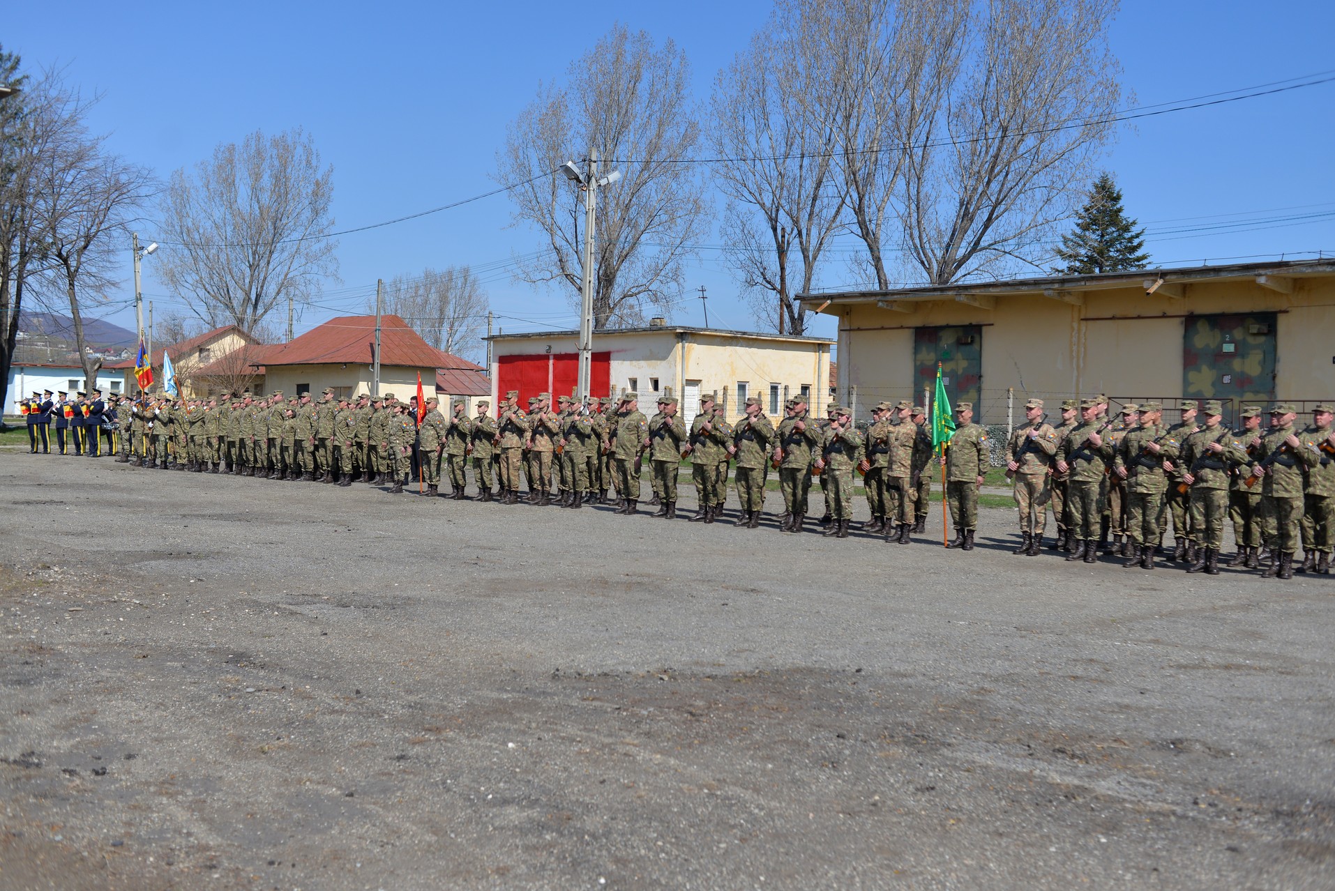 „Pentru o unitate militară, drapelul semnifică același lucru precum Crucea pentru Biserică”