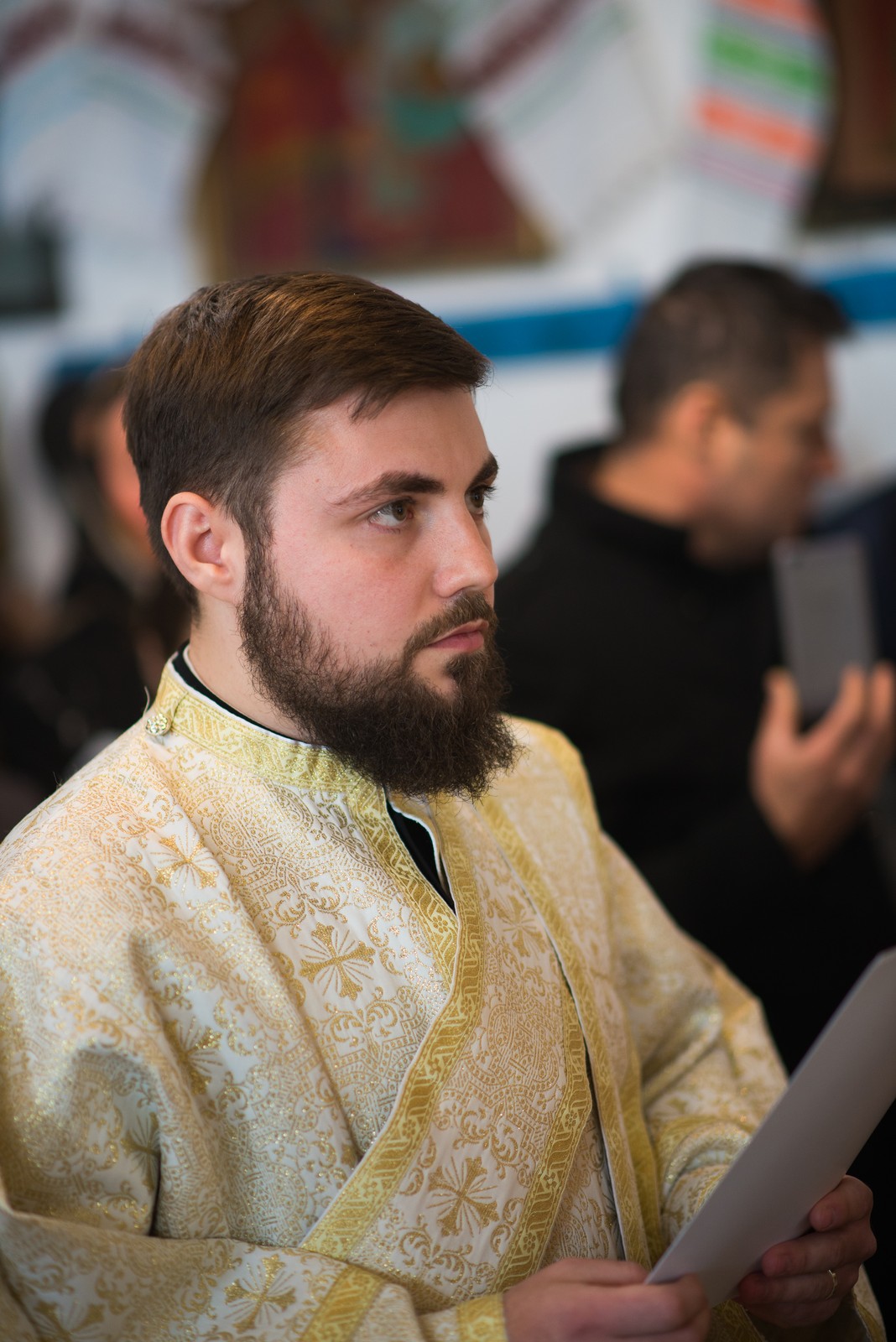 Slujire arhierească la Stolniceni, comuna Răuseni: „Omul își răstignește inima când îi iartă pe vrăjmași”