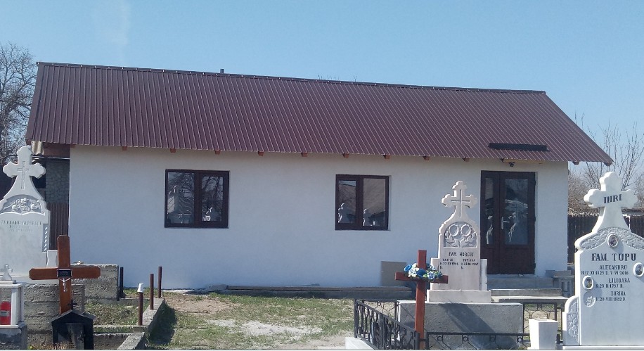 Foto: Ciprian Chirița Casa socială, oficiul parohial şi capela mortuară de la Chintinici au fost sfinţite de IPS Mitropolit Teofan