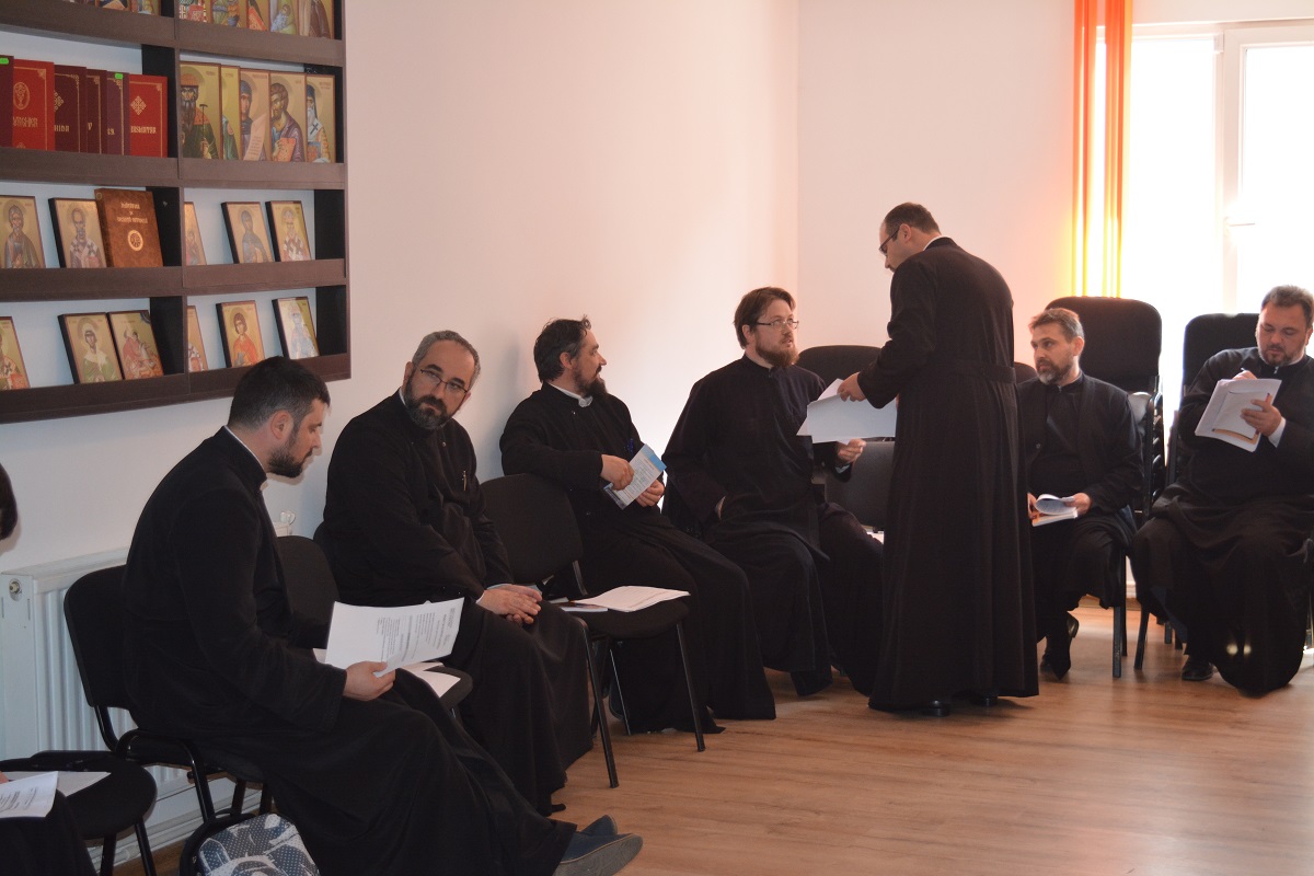 Training catehetic pentru preoţi în protopopiatele Botoşani şi Săveni