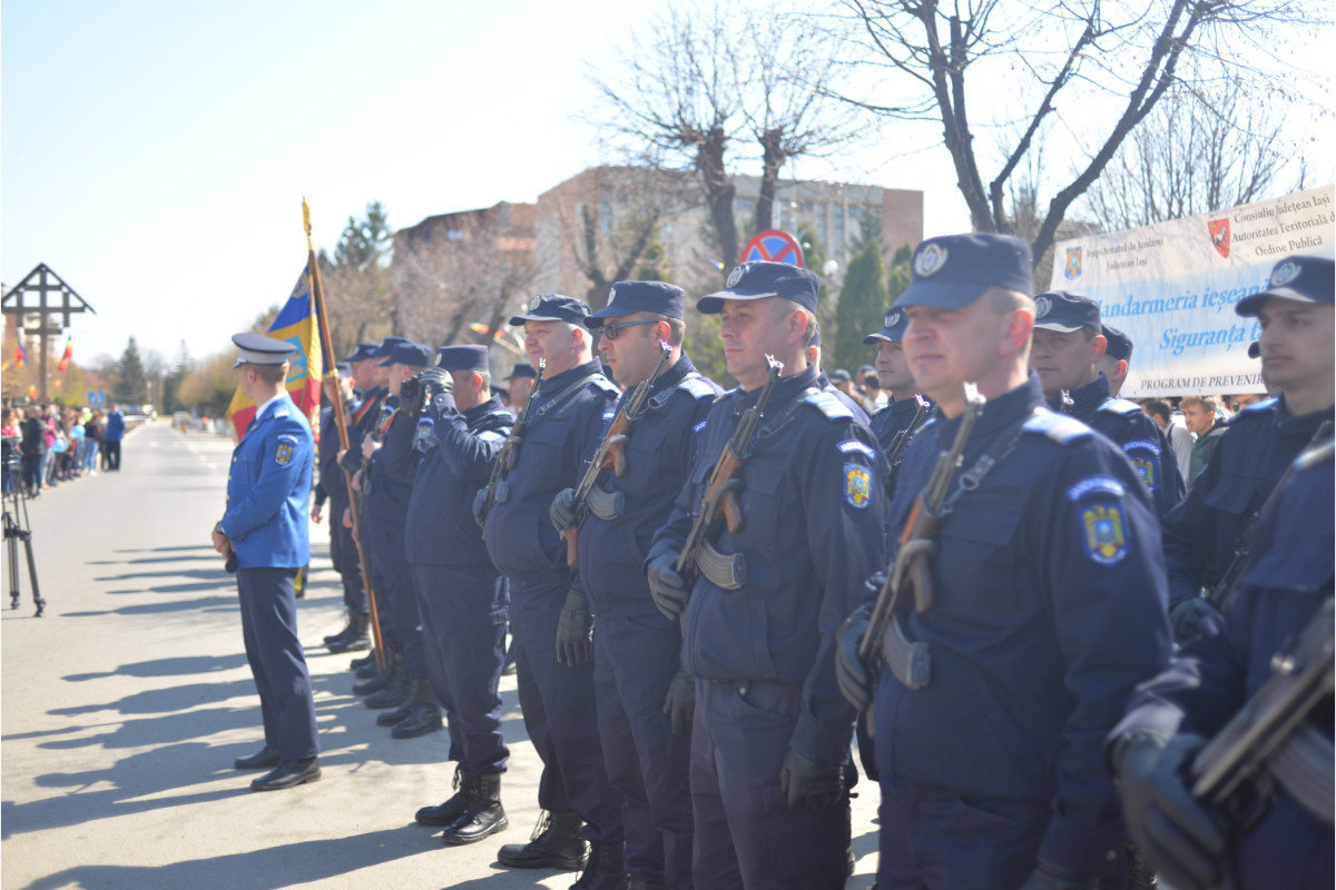 Foto: Alex Atudori Ziua Jandarmeriei Române, marcată militar şi religios la Hârlău și Iași
