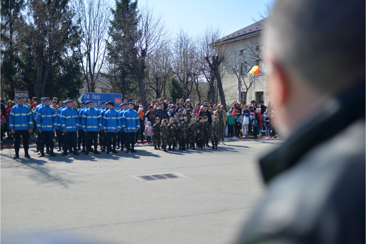 Foto: Alex Atudori Ziua Jandarmeriei Române, marcată militar şi religios la Hârlău și Iași