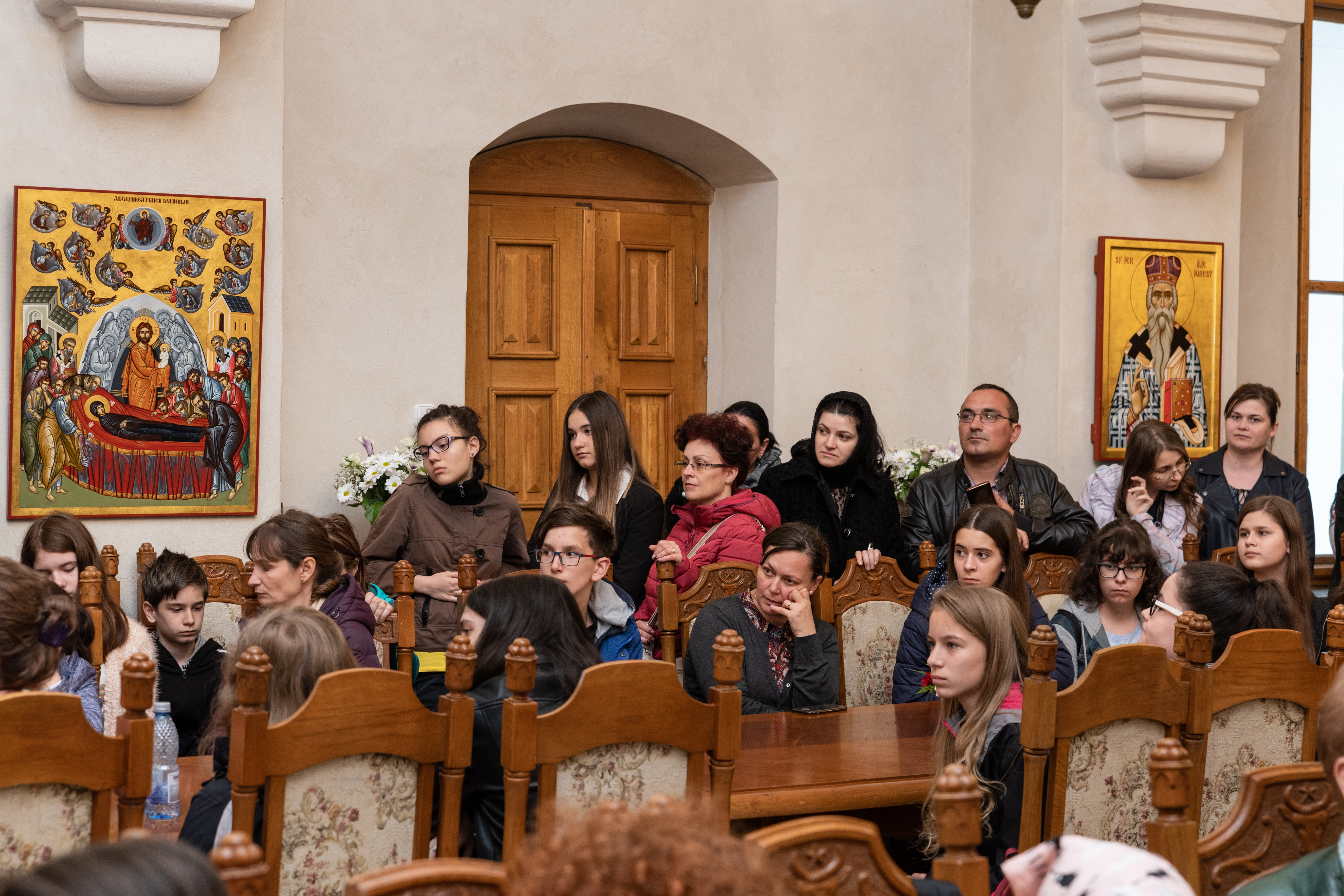 La Putna a început Concursul național de limba și literatura română și religie  „Cultură și spiritualitate românească”, etapa națională, clasele V-VIII