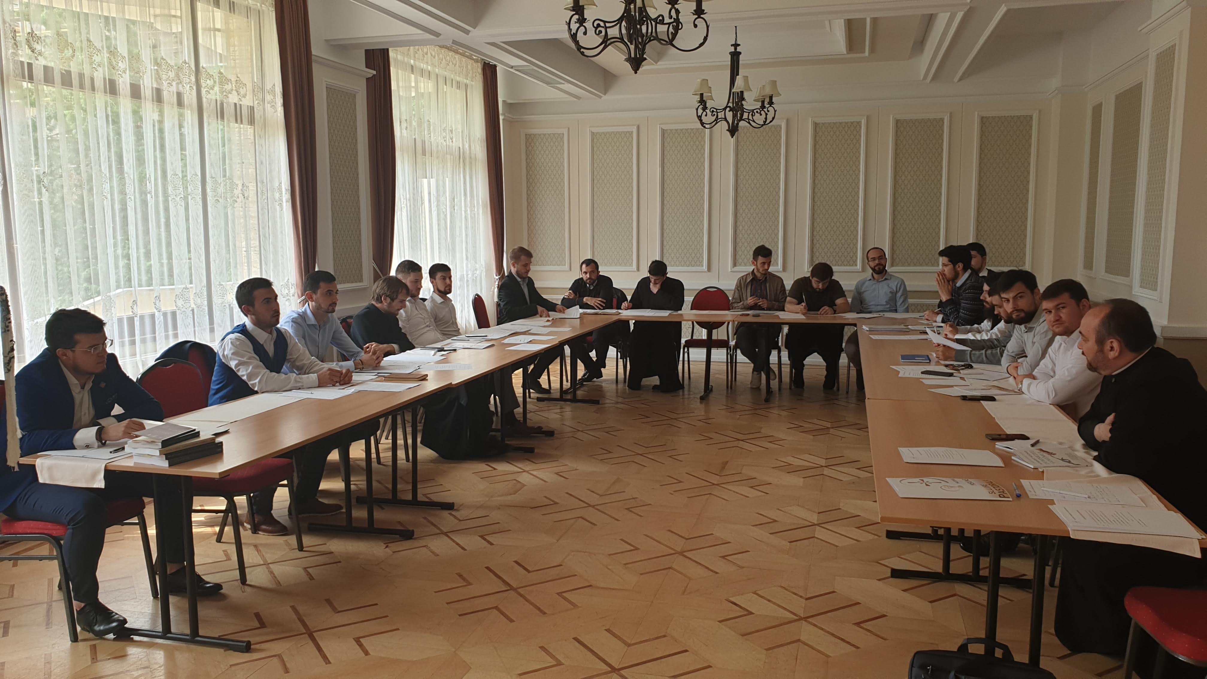 Ediția I a conferinței „Finis Coronat Opus” din cadrul Masterului Profesional