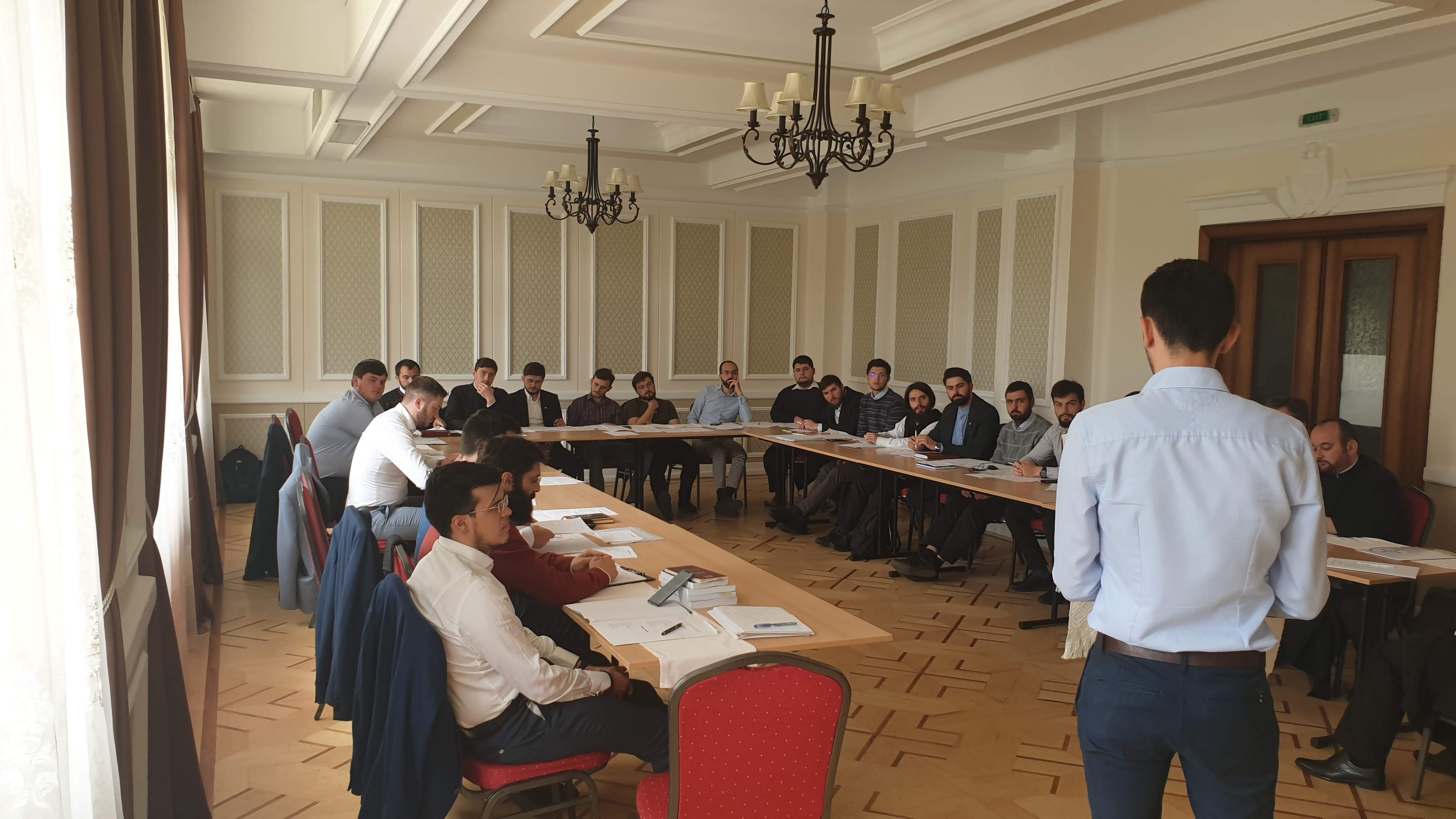 Ediția I a conferinței „Finis Coronat Opus” din cadrul Masterului Profesional