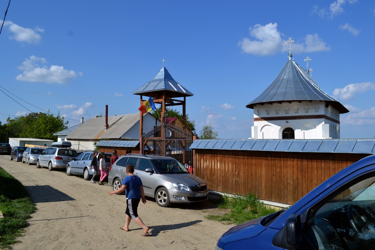 Slujbă misionară în Parohia Unguroaia, Protopopiatul Botoşani