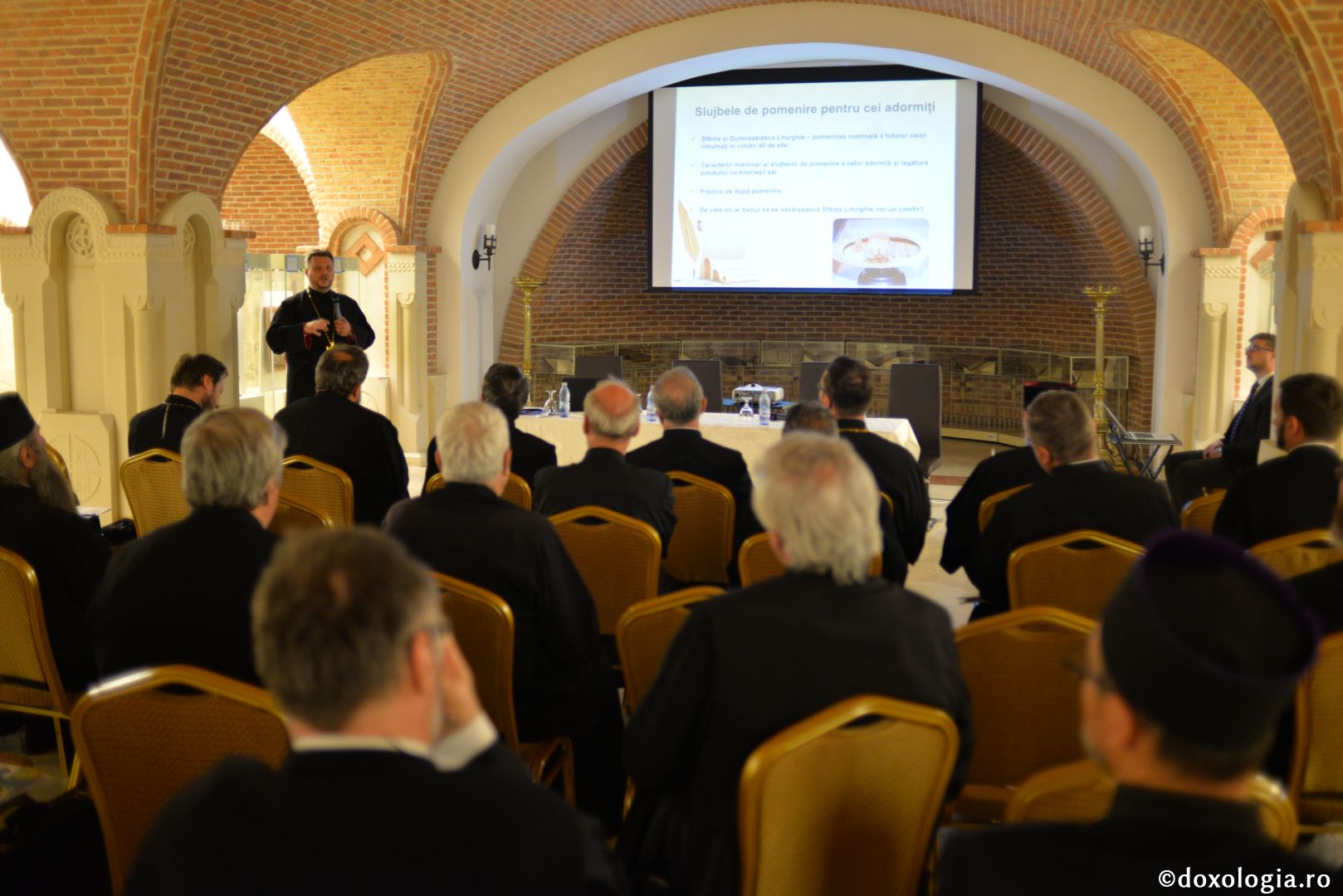 Astăzi a avut loc Conferința preoților misionari de cimitir din Eparhia Iașilor