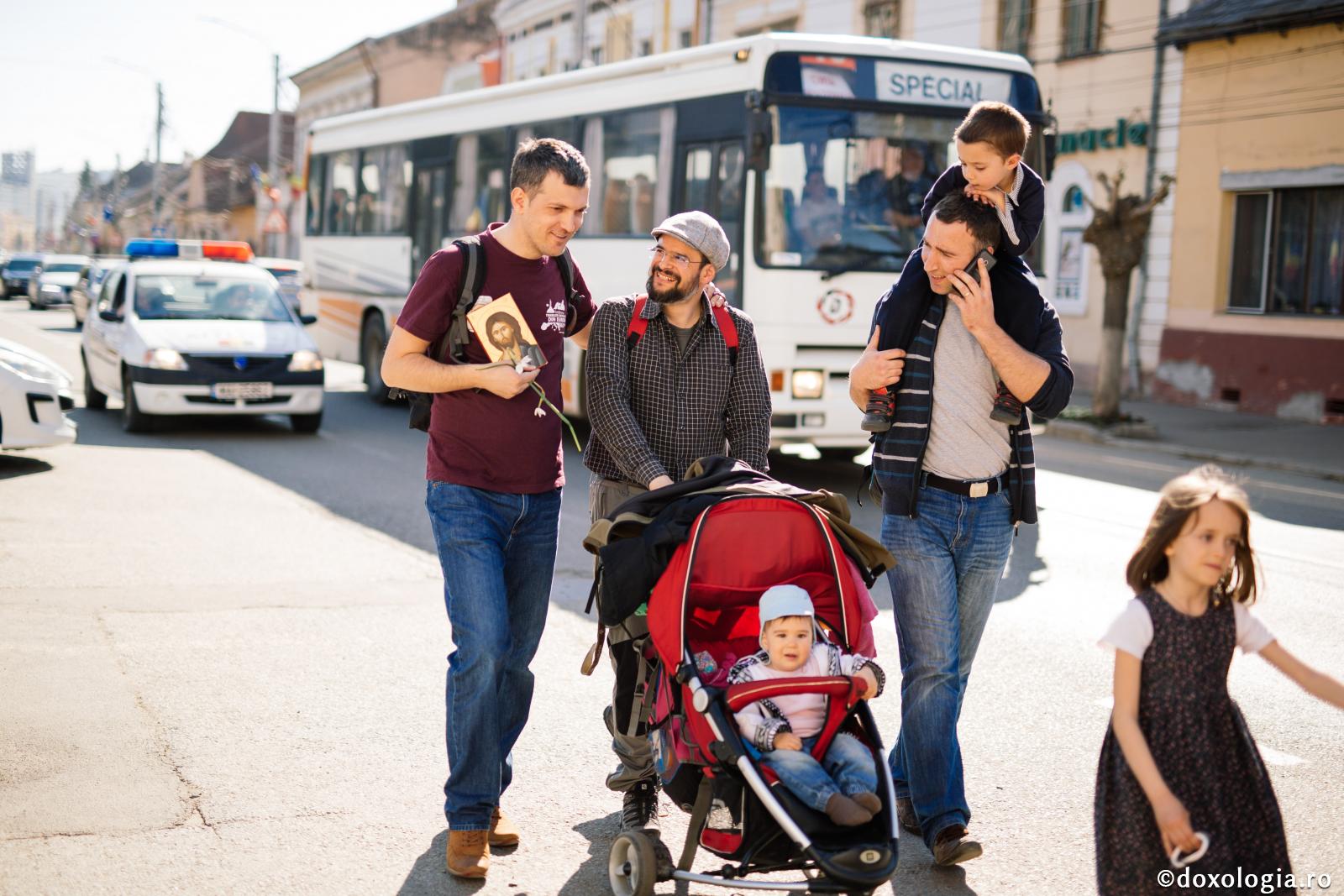 (Video) „Atunci când ne vom regăsi unitatea lăuntrică, vom avea și unitatea relațiilor cu semenii.” (Preasfințitul Ignatie)