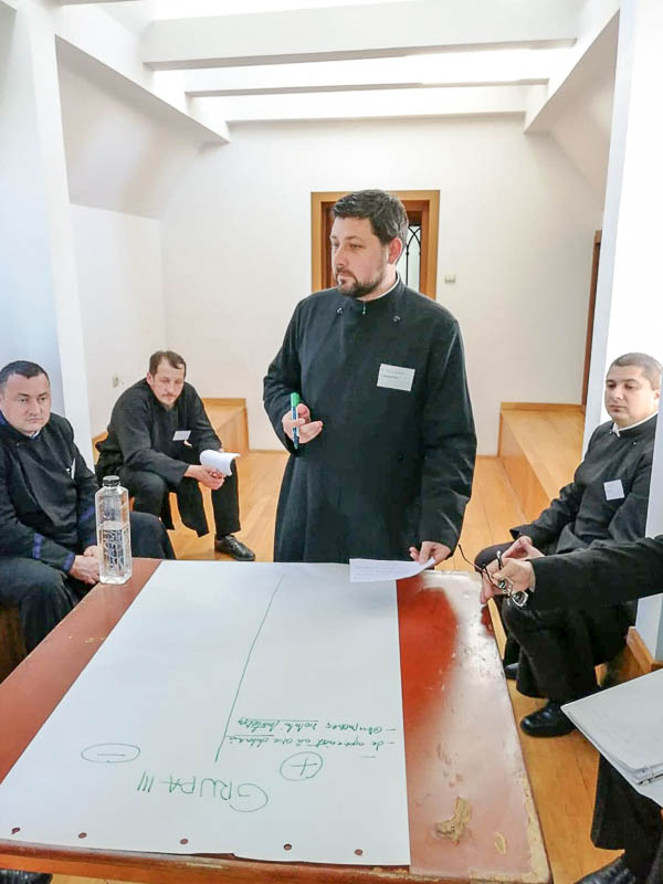 Cursuri pentru obţinerea gradelor profesionale în preoţie