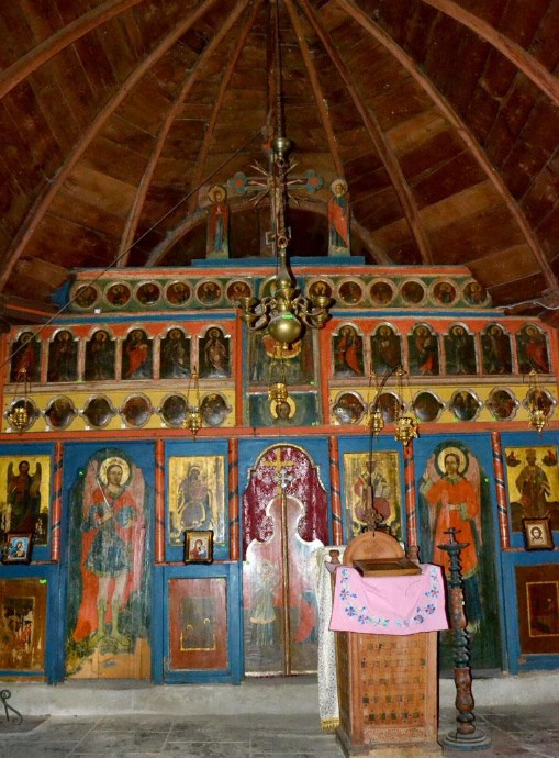 Sfințirea bisericii din lemn de la Fărcașa, Neamț – elogiere sacră a valorilor satului românesc