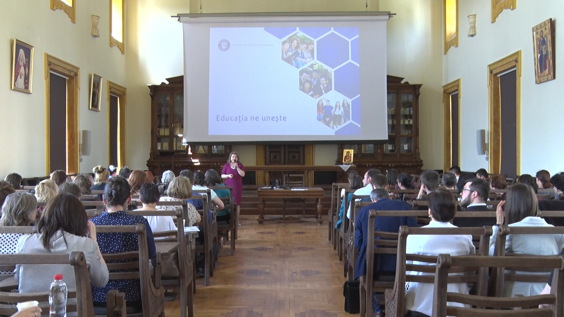 (Video)  Întâlnire de dezbateri pentru profesorii de religie din județul Iași