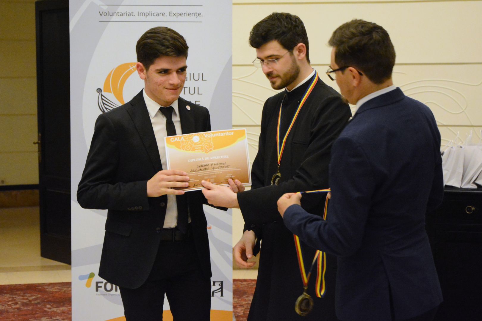 Comunitatea Colegiului „Sfântul Nicolae” din Iași și-a răsplătit voluntarii