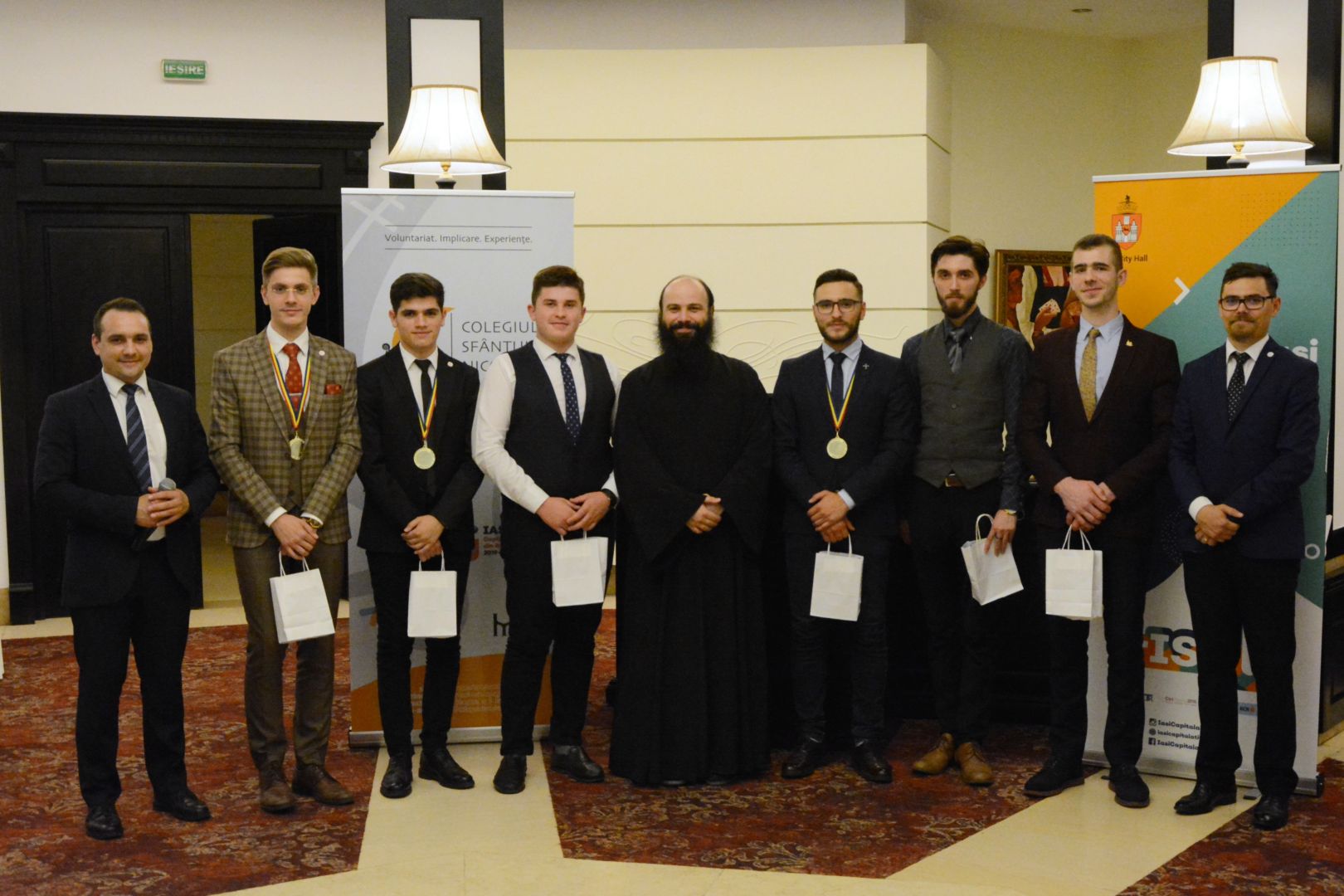 Comunitatea Colegiului „Sfântul Nicolae” din Iași și-a răsplătit voluntarii