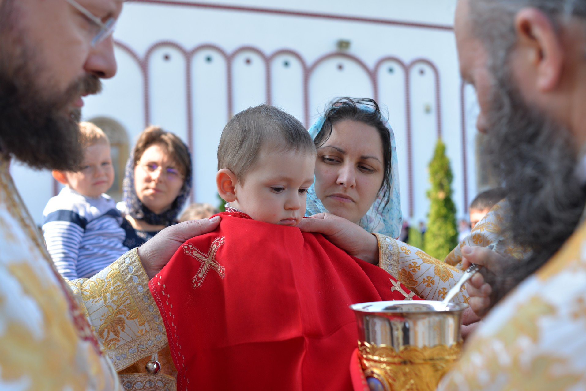 Hram la Mănăstirea Zosin: „Adevăratul creştin, dacă doreşte să alunge răul din lume, trebuie să înceapă cu el însuşi”