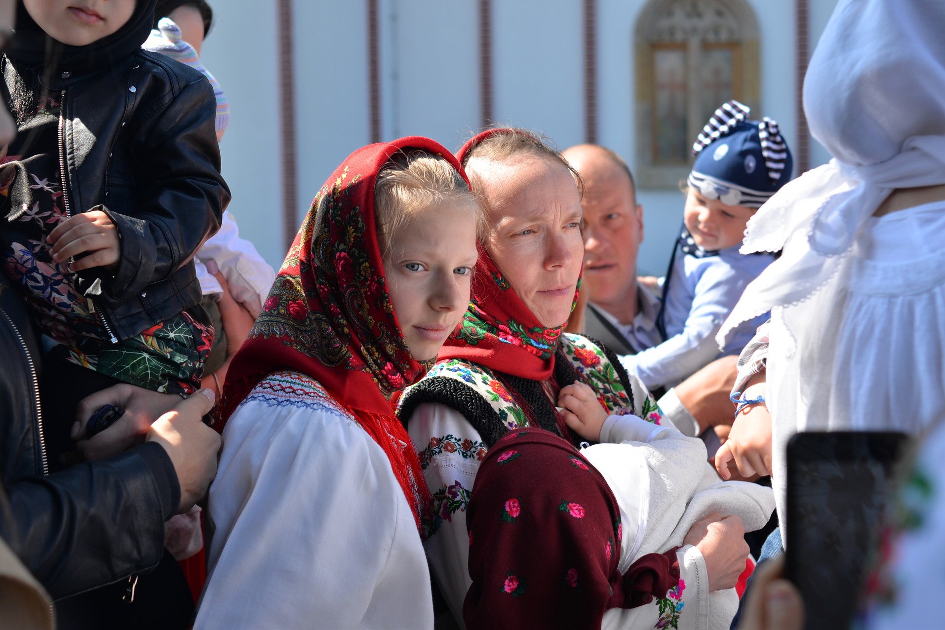 Hram la Mănăstirea Zosin: „Adevăratul creştin, dacă doreşte să alunge răul din lume, trebuie să înceapă cu el însuşi”