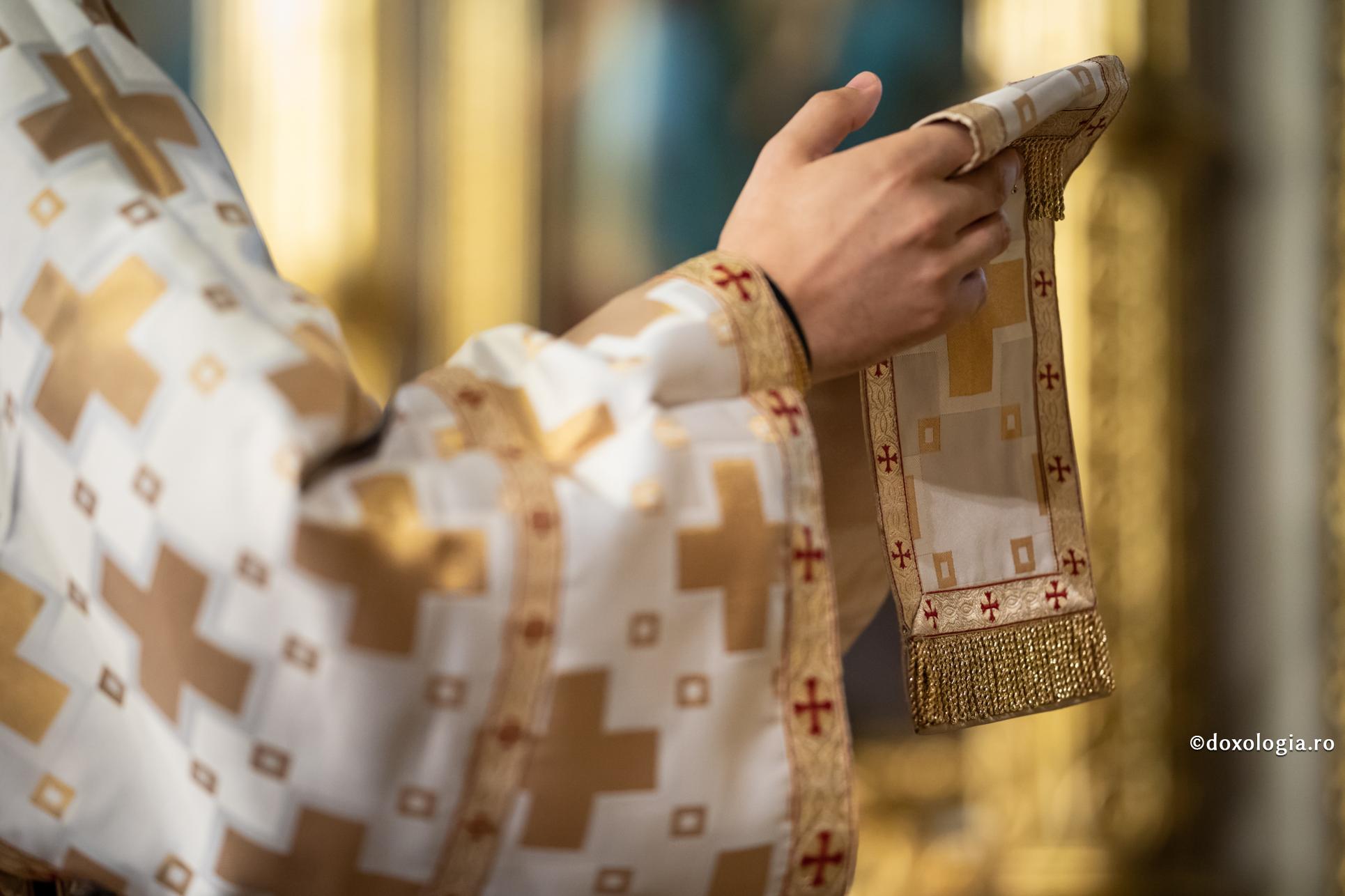 Foto: Oana Nechifor De ce să se roage Biserica pentru conducătorii politici?