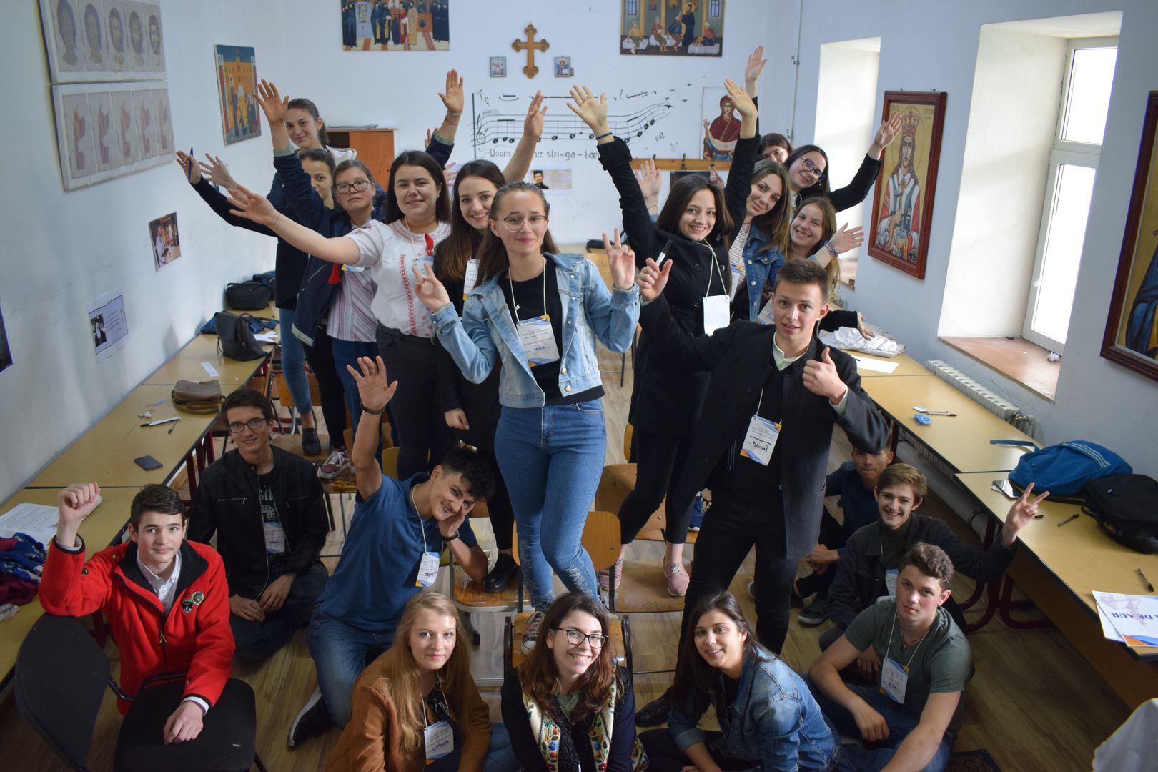 Întâlnirea anuală a tinerilor din Protopopiatul Târgul Neamț: Bucurie și speranță în Sfânta Liturghie