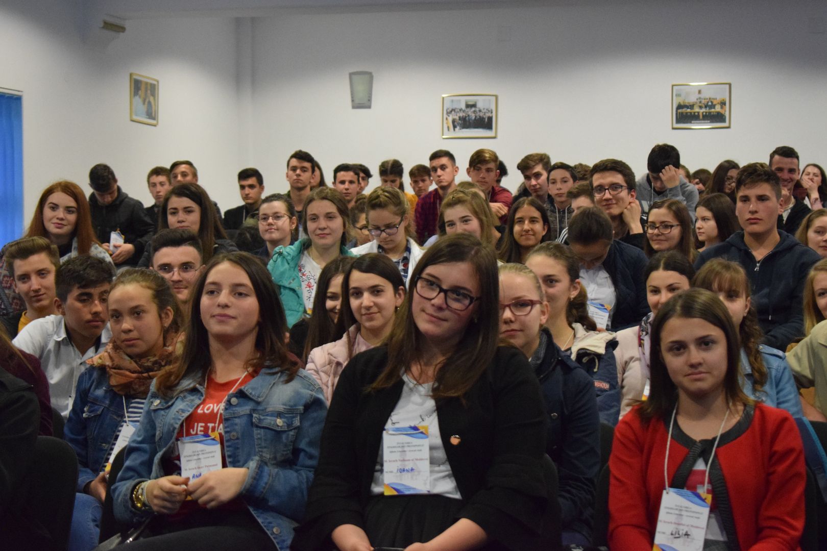 Întâlnirea anuală a tinerilor din Protopopiatul Târgul Neamț: Bucurie și speranță în Sfânta Liturghie