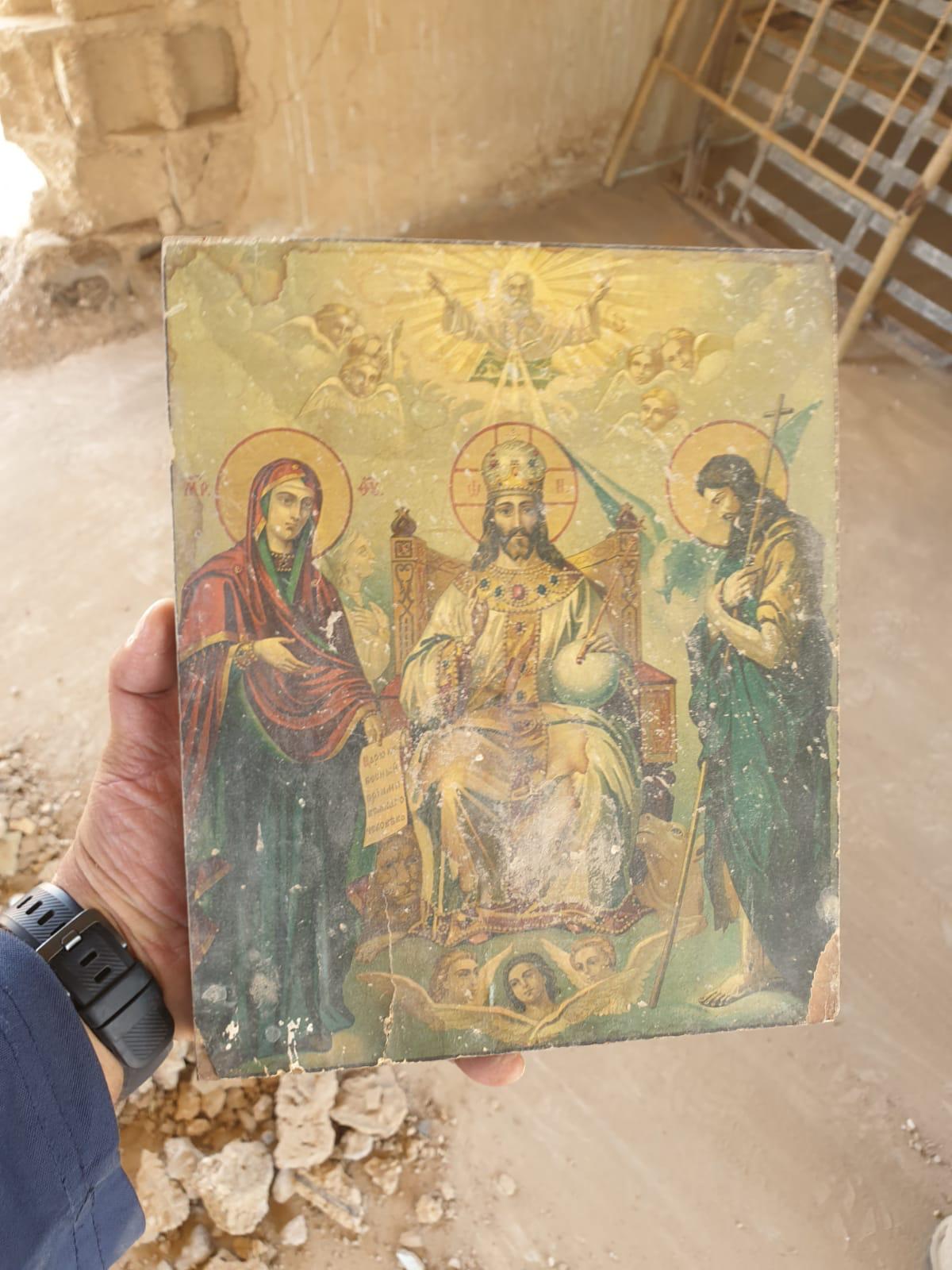 Foto: Reprezentanţa Patriarhiei Române la Locurile Sfinte „Amin!”, în locul minelor antitanc! După 50 de ani, primele rugăciuni în schitul românesc de la Iordan