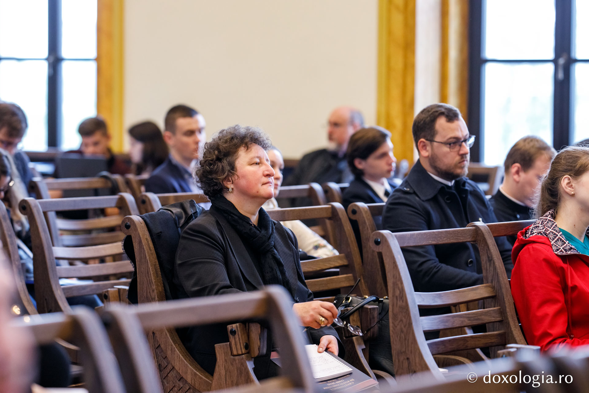 Participanții Simpozionului Internațional „Dumitru Stăniloae” dezbat tema „Creştinismul în postcomunism (1989-2019): tranziţie - terapie - tendinţe”