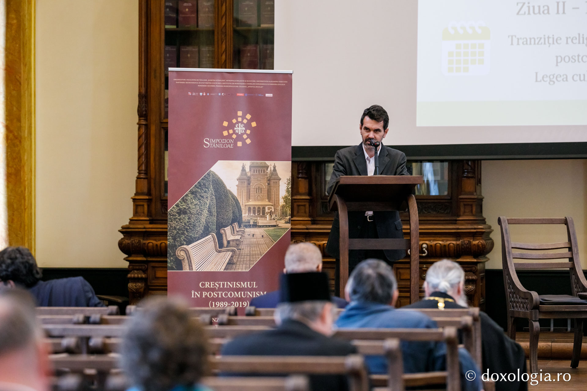 Participanții Simpozionului Internațional „Dumitru Stăniloae” dezbat tema „Creştinismul în postcomunism (1989-2019): tranziţie - terapie - tendinţe”
