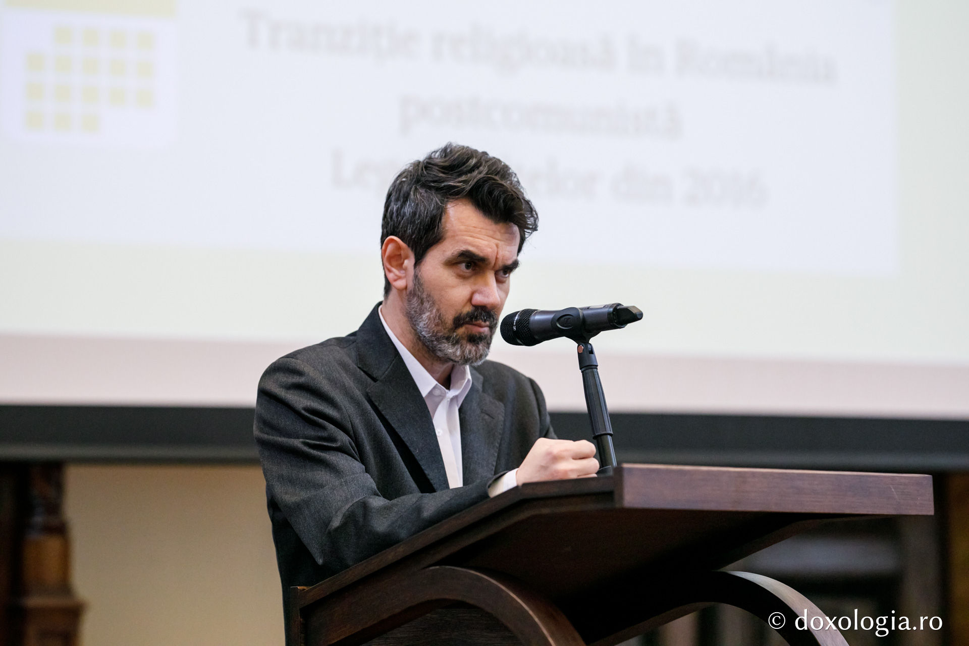 Participanții Simpozionului Internațional „Dumitru Stăniloae” dezbat tema „Creştinismul în postcomunism (1989-2019): tranziţie - terapie - tendinţe”