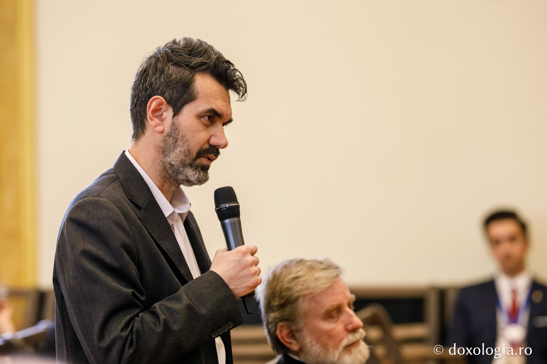 Participanții Simpozionului Internațional „Dumitru Stăniloae” dezbat tema „Creştinismul în postcomunism (1989-2019): tranziţie - terapie - tendinţe”