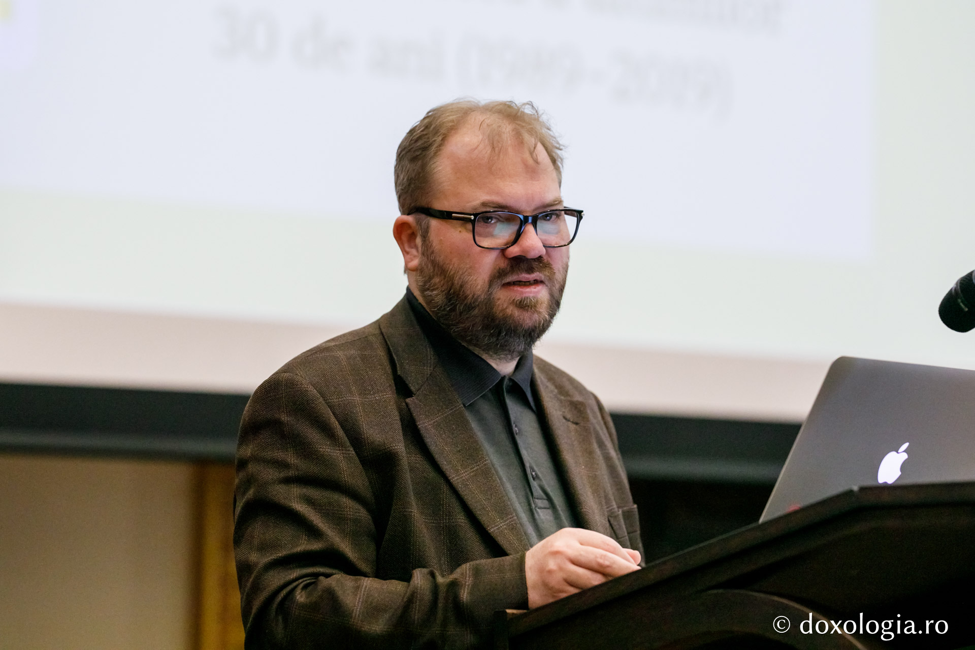 Participanții Simpozionului Internațional „Dumitru Stăniloae” dezbat tema „Creştinismul în postcomunism (1989-2019): tranziţie - terapie - tendinţe”