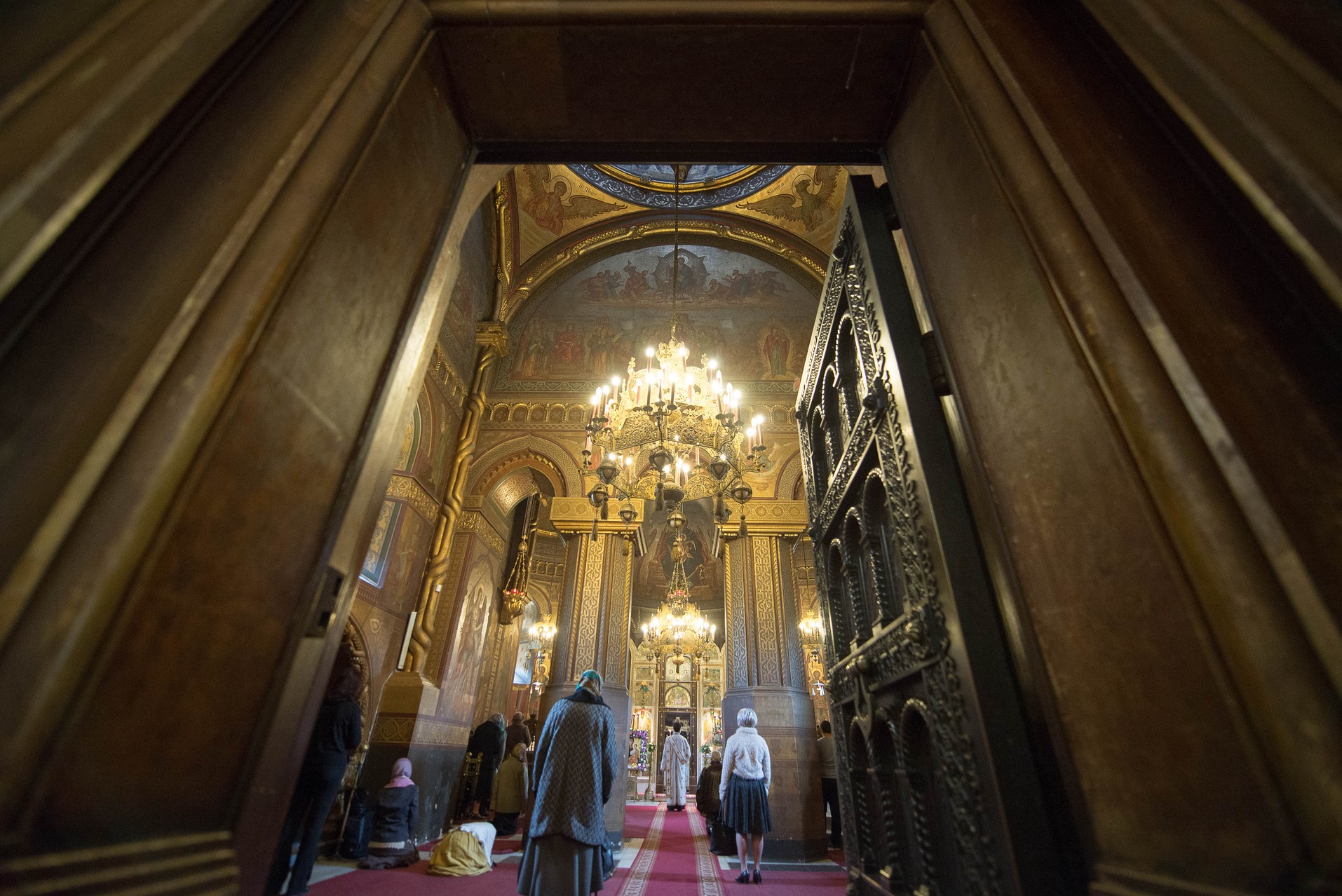 380 de ani de la sfințirea bisericii Mănăstirii „Sfinții Trei Ierarhi” din Iași, marcați prin slujire arhierească