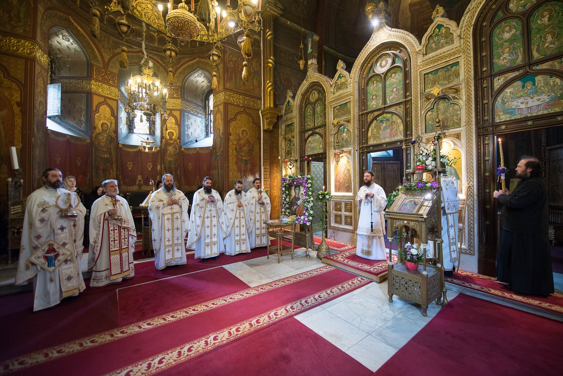 380 de ani de la sfințirea bisericii Mănăstirii „Sfinții Trei Ierarhi” din Iași, marcați prin slujire arhierească