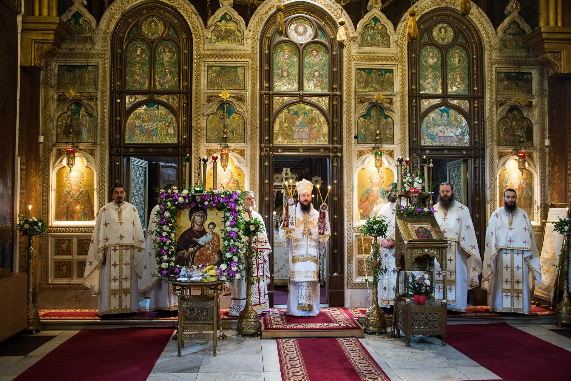 380 de ani de la sfințirea bisericii Mănăstirii „Sfinții Trei Ierarhi” din Iași, marcați prin slujire arhierească