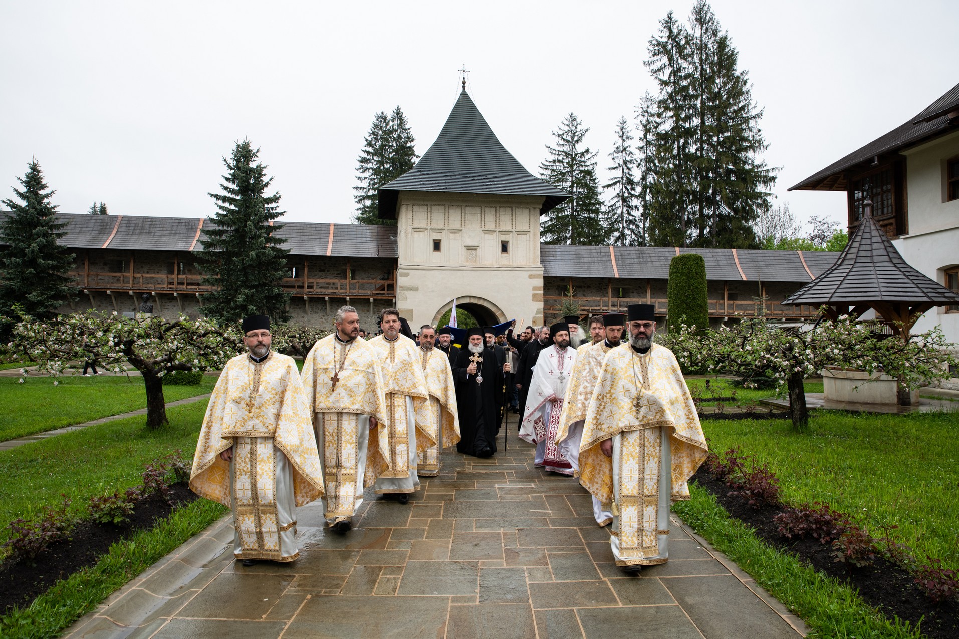 300 de ani de la nașterea marelui mitropolit: „Să luăm aminte la taina Sfântului Ierarh Iacob Putneanul”