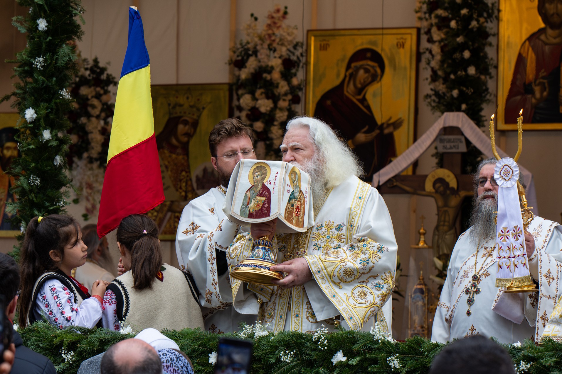 300 de ani de la nașterea marelui mitropolit: „Să luăm aminte la taina Sfântului Ierarh Iacob Putneanul”