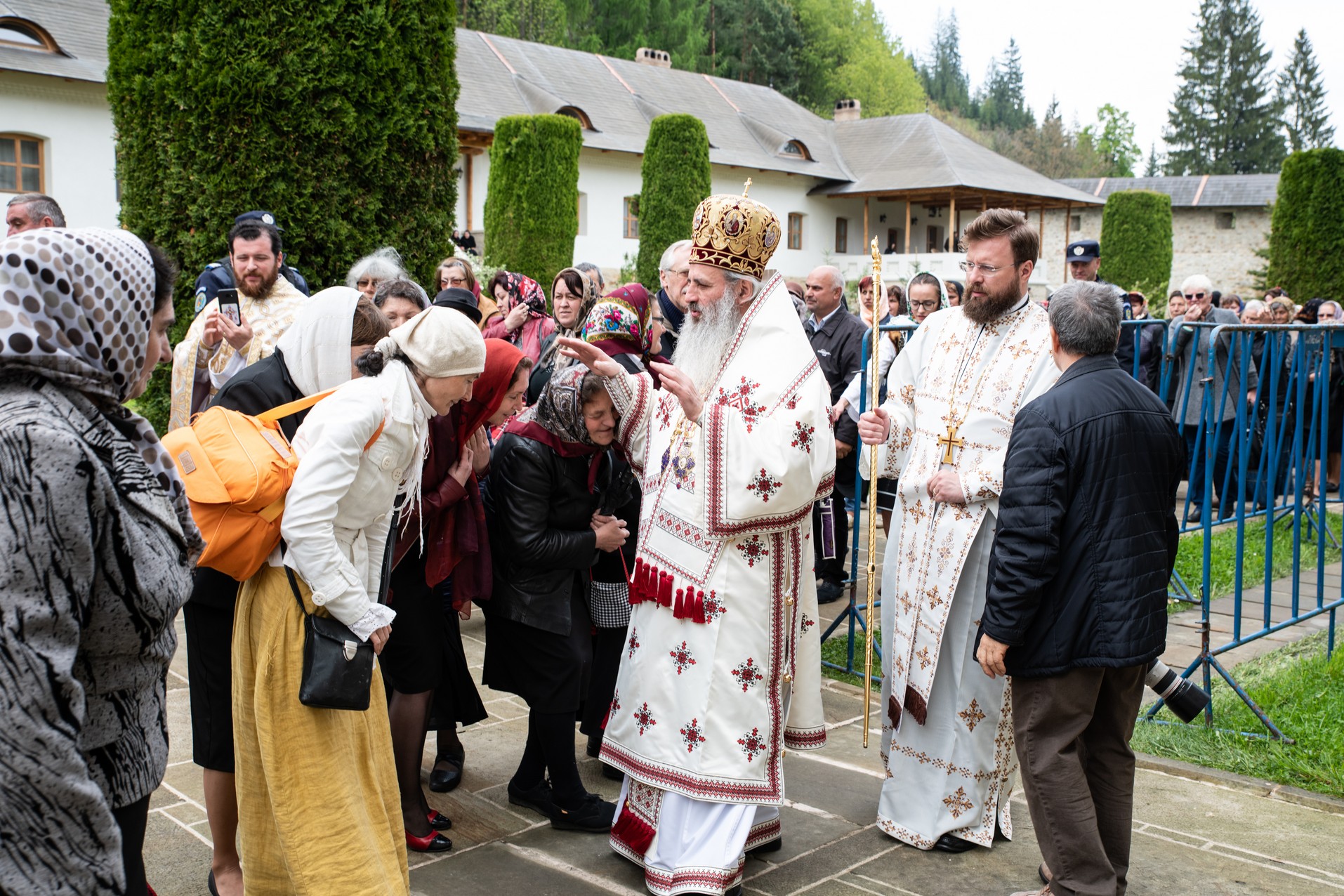 300 de ani de la nașterea marelui mitropolit: „Să luăm aminte la taina Sfântului Ierarh Iacob Putneanul”