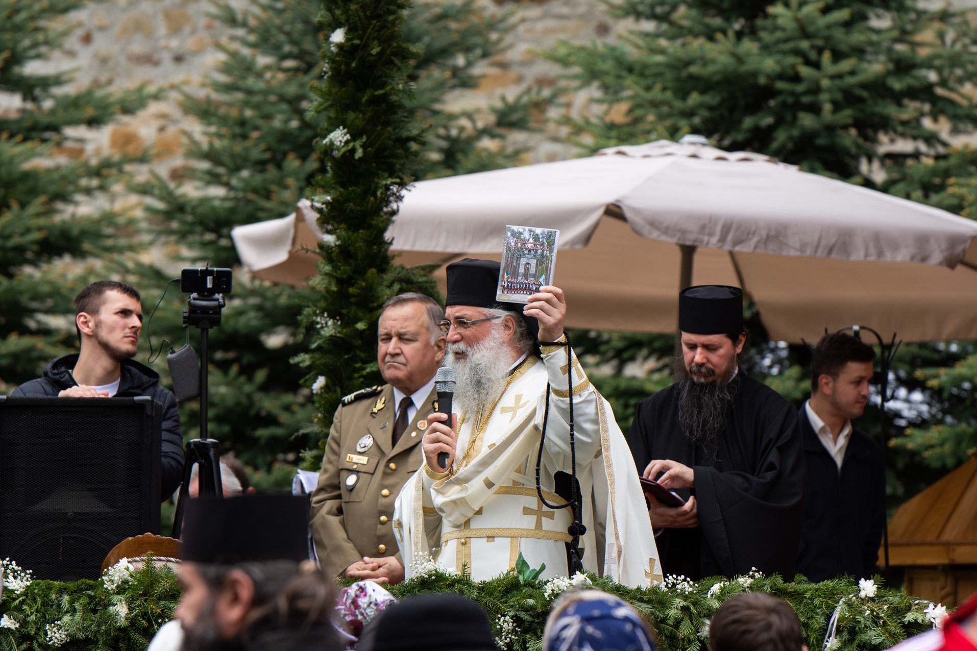 300 de ani de la nașterea marelui mitropolit: „Să luăm aminte la taina Sfântului Ierarh Iacob Putneanul”