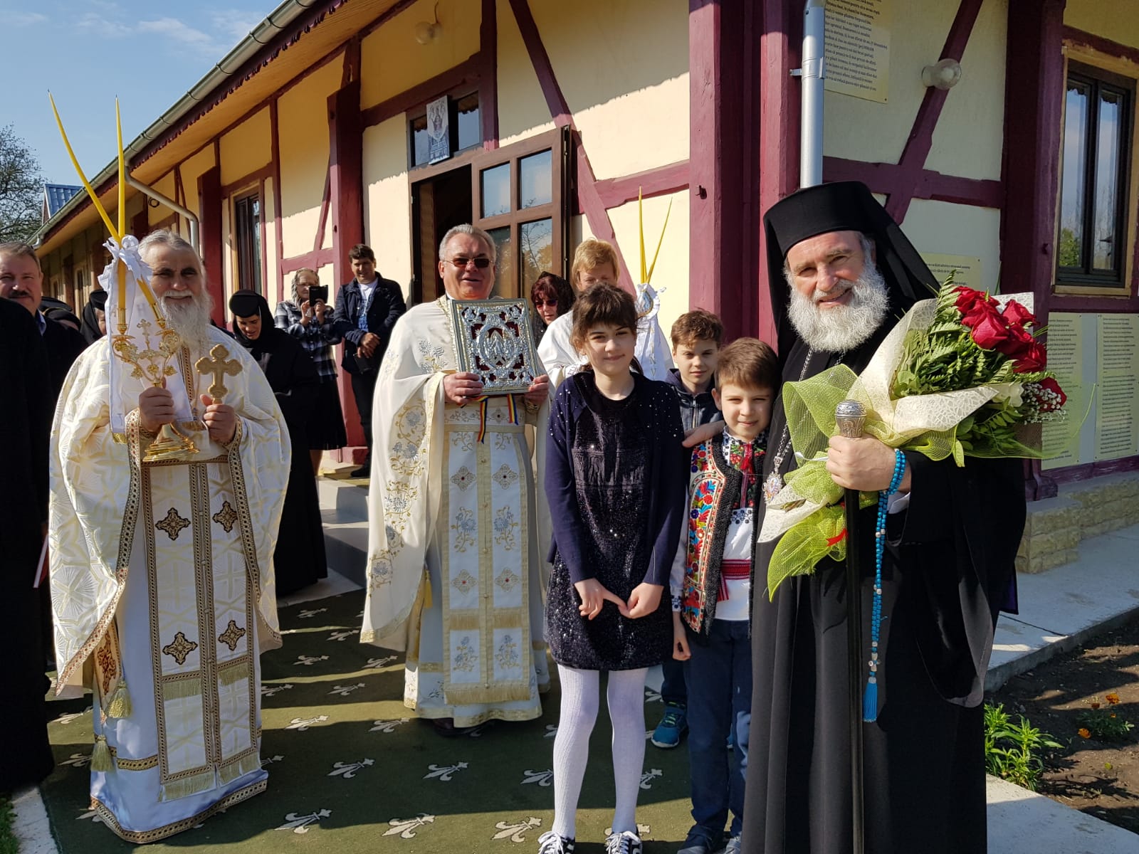 Prezenţe arhiereşti la mănăstirile Iteşti şi Bujoreni
