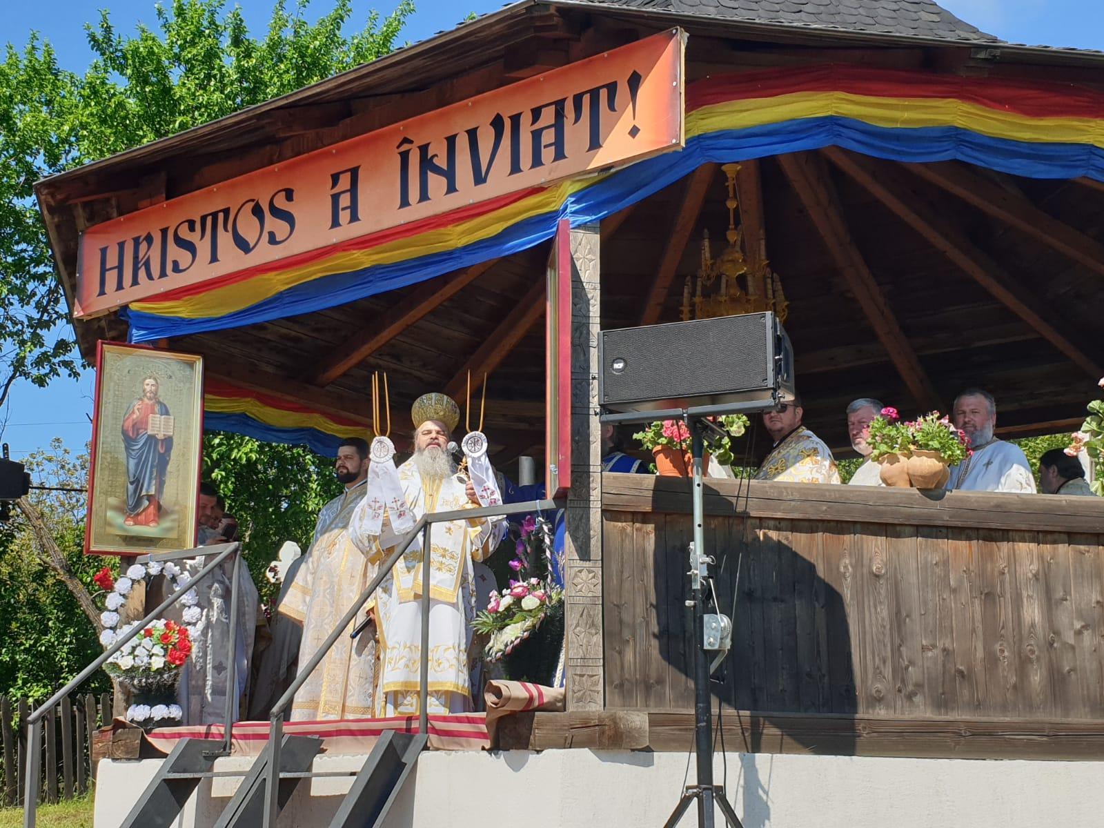 Slujiri arhierești în două eparhii ale Moldovei