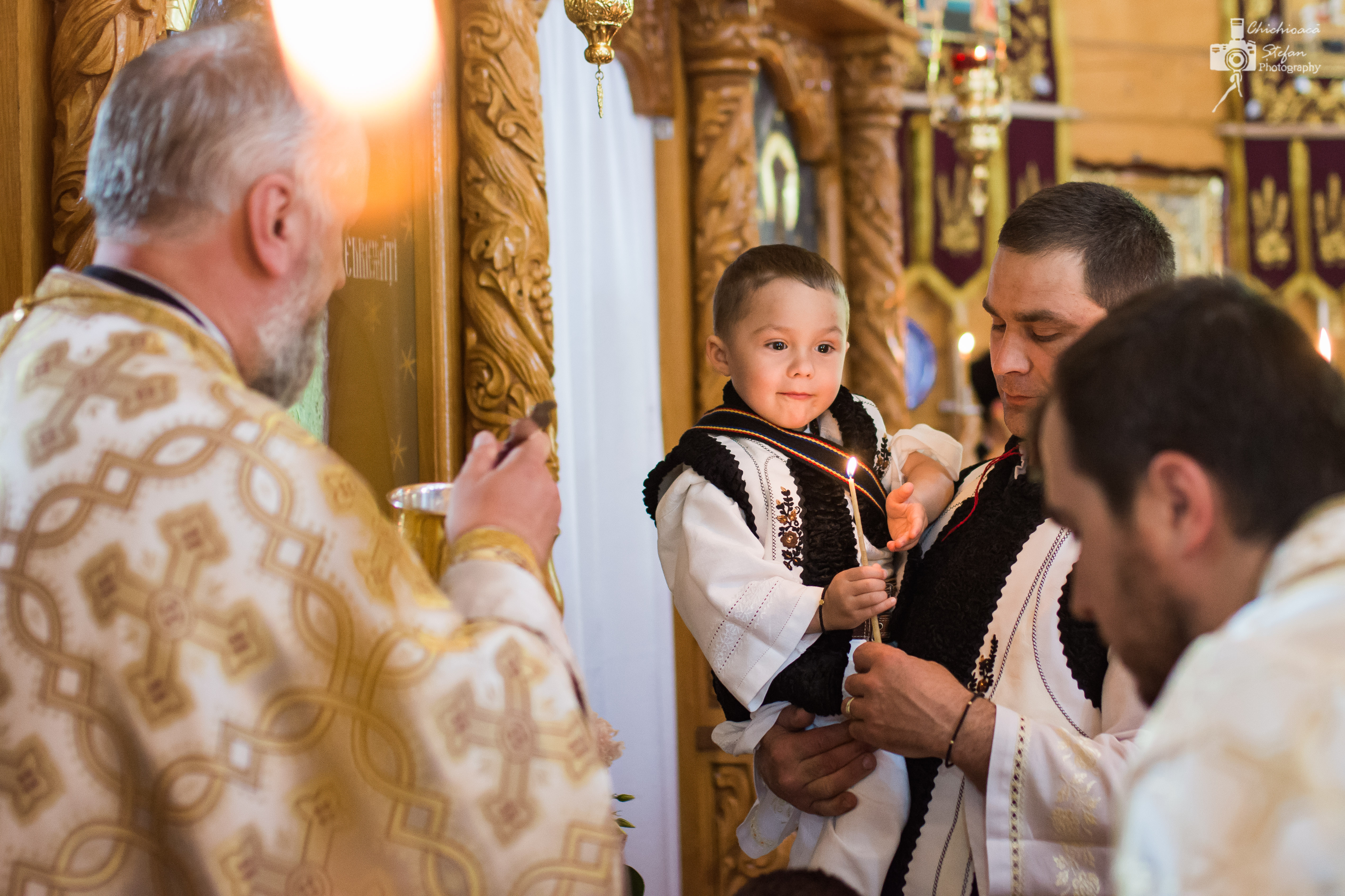 Simpozion național și Liturghie Arhierească, în Parohia Straja