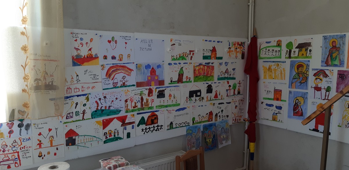 Activităţi cu tinerii la hramul Parohiei Telejna