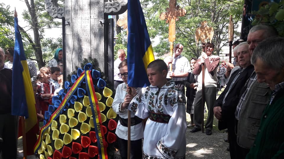 Comuna Cornu Luncii și-a cinstit eroii: prinos de recunoștință pentru cei care s-au jertfit pe câmpurile de luptă Comuna Cornu Luncii și-a cinstit eroii: prinos de recunoștință pentru cei care s-au jertfit pe câmpurile de luptă