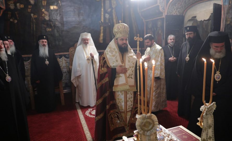 Sfântul Sinod s-a întrunit la Patriarhie