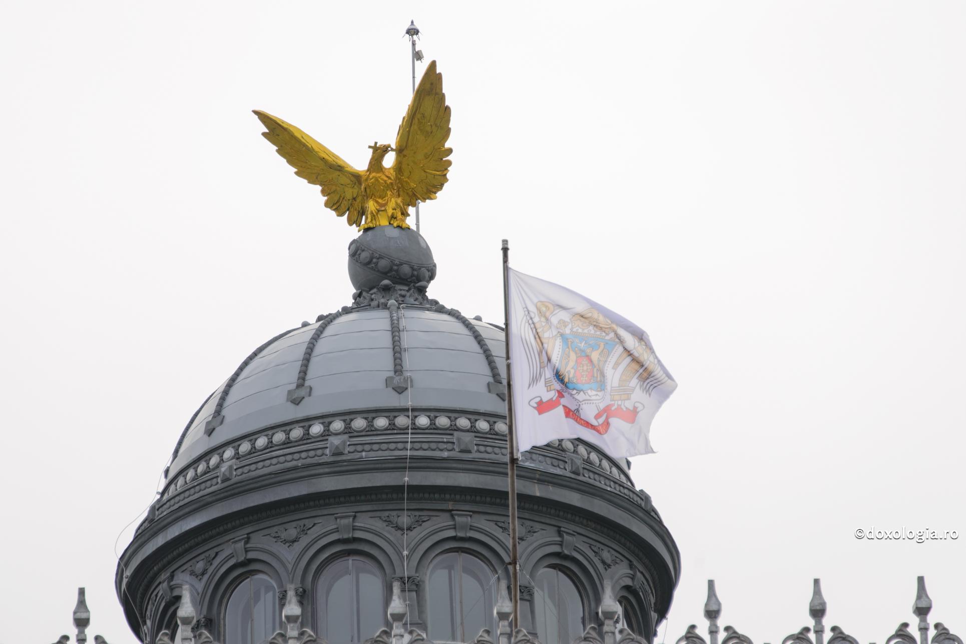 Patriarhia Română își exprimă profunda indignare privind ofensa publică adusă simbolurilor religioase