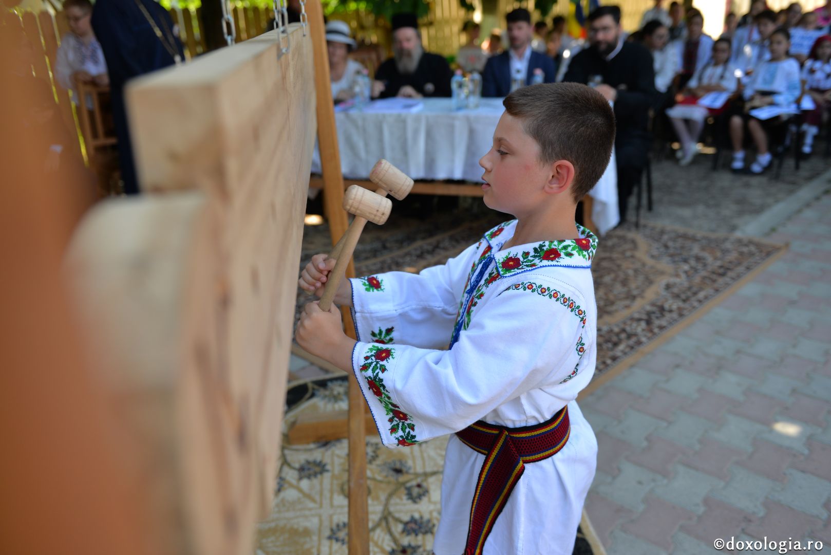 A IX-a ediție a Concursului internațional de toacă la Pârcovaci