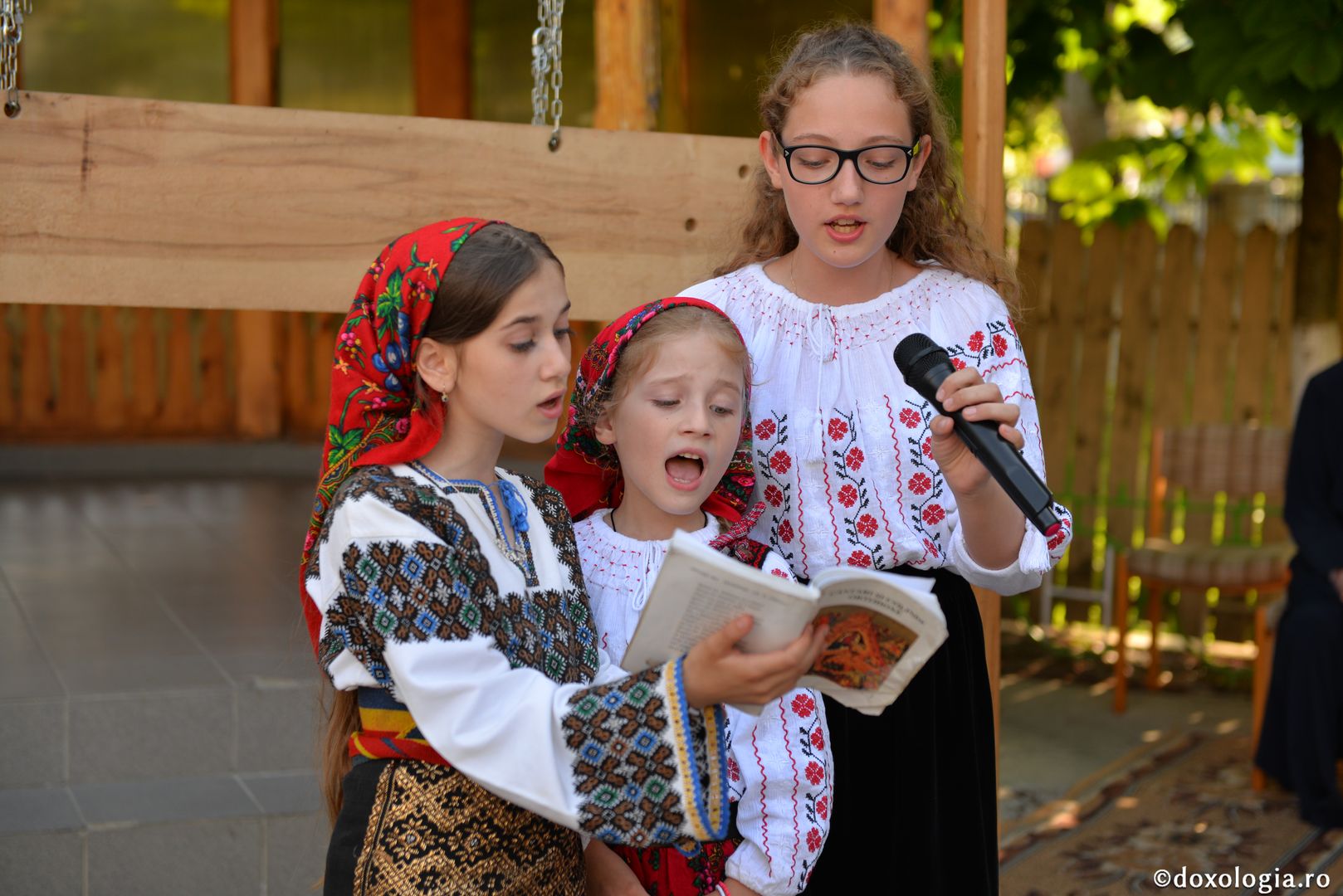 A IX-a ediție a Concursului internațional de toacă la Pârcovaci